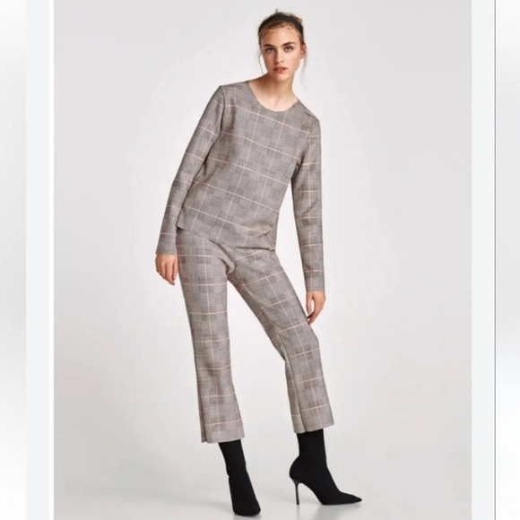 Zara Tops - Zara Women's Long Sleeve Glenn Plaid Micro Houndstooth Knit Blouse Size Medium